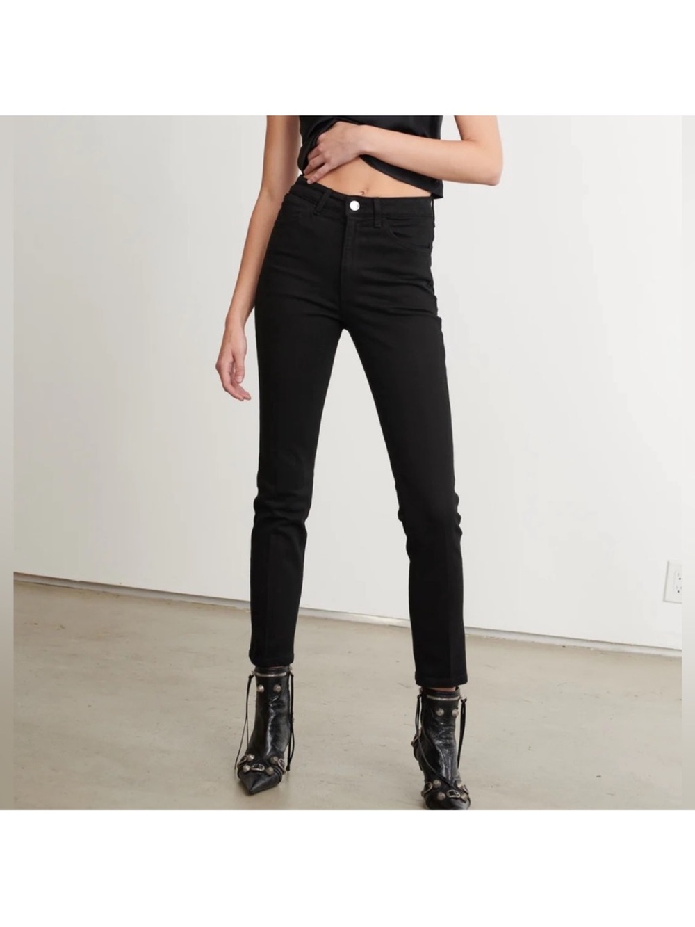 $228 AG The Stevie Ankle Slim Straight Leg Black 25R